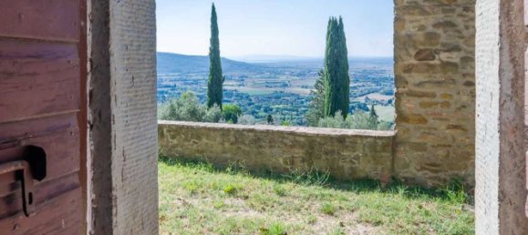 8-Zimmer Haus in Cortona, Italy, Nr. 57839 50