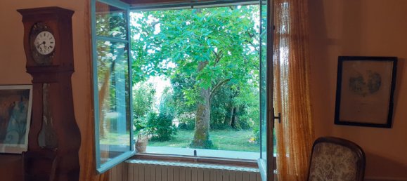 3 bedrooms Castles in Espiens, France No. 103056 3