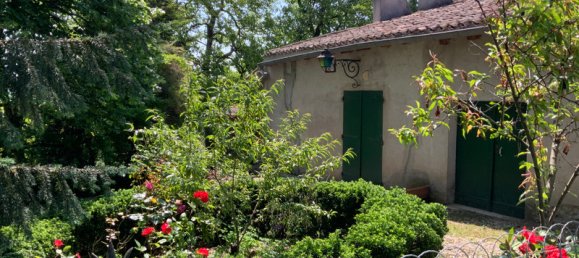 3 bedrooms Castles in Espiens, France No. 103056 9