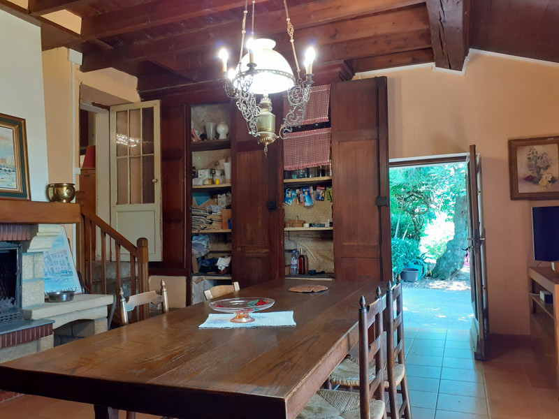 3 bedrooms Castles in Espiens, France No. 103056