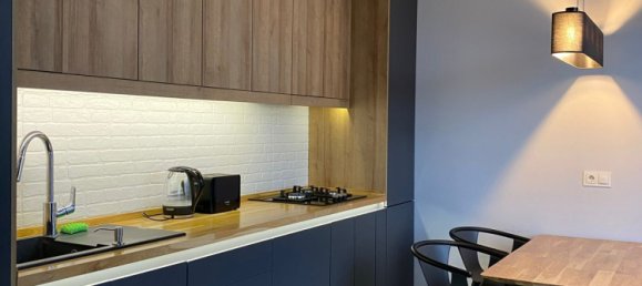 Квартира с 3 комнатами в Тбилиси, Грузия № 1442 16