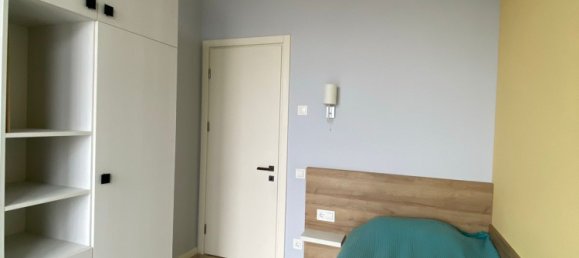 Квартира с 3 комнатами в Тбилиси, Грузия № 1442 13