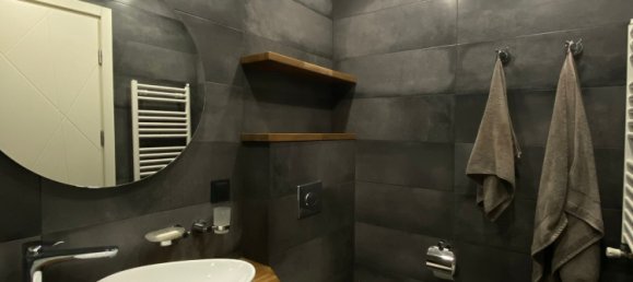 Квартира с 3 комнатами в Тбилиси, Грузия № 1442 38