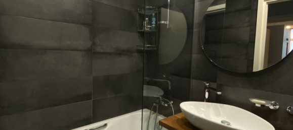 Квартира с 3 комнатами в Тбилиси, Грузия № 1442 29