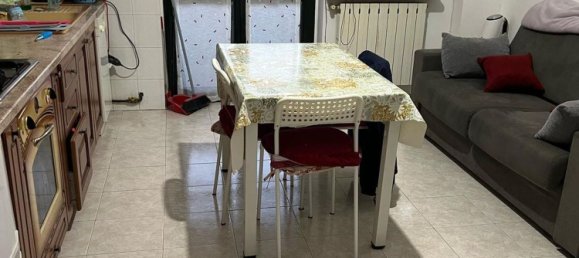 2-salle Appartement à Sant'Angelo Lodigiano, Italy No. 31428 3