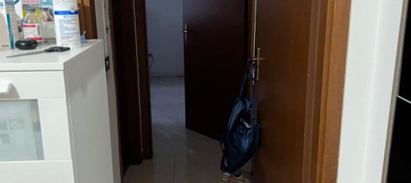 2-salle Appartement à Sant'Angelo Lodigiano, Italy No. 31428 4