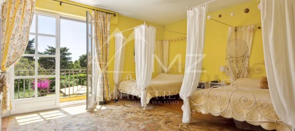 10 bedrooms Villa in Antibes, France No. 349443 22