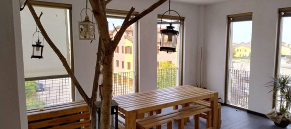 Ático de 4 habitaciónes en Medolla, Italy No. 99136 2