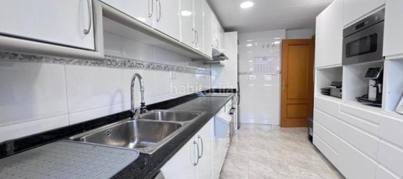 Apartamento de 4 dormitorios en Vilanova i la Geltrú, Spain No. 149623 36