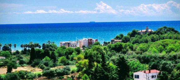 Apartamento de 4 dormitorios en Vilanova i la Geltrú, Spain No. 149623 2