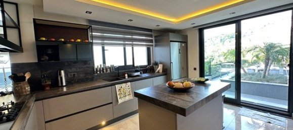 Villa 5+1 in Antalya, Turkey No. 34043 21