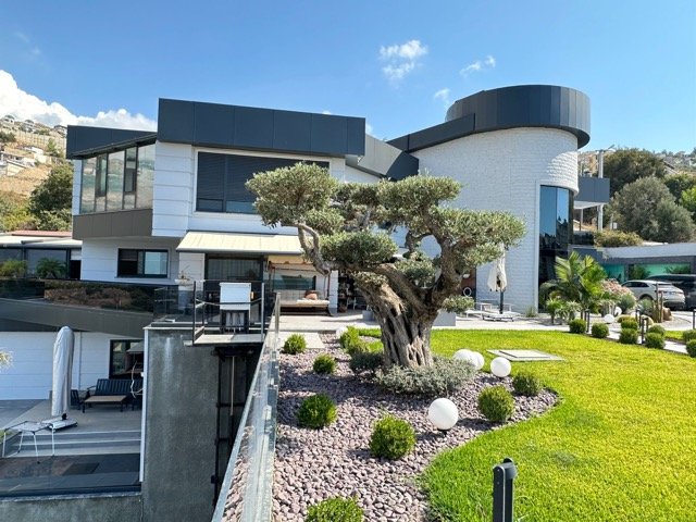 Villa 5+1 in Antalya, Turkey No. 34043