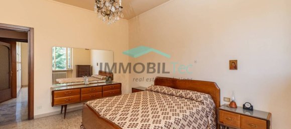2 bedrooms Villa in Caronno Pertusella, Italy No. 258086 15