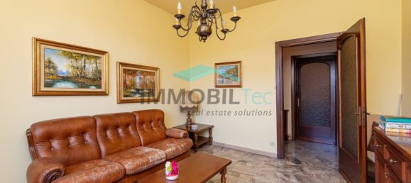 2 bedrooms Villa in Caronno Pertusella, Italy No. 258086 10