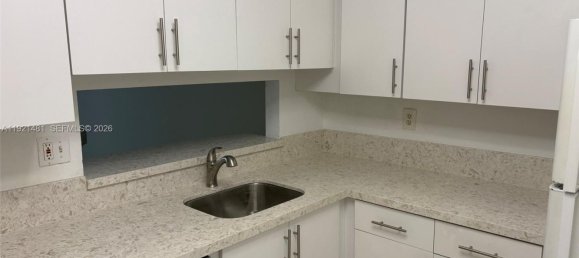 2 bedrooms Commercial property for rent in Miami, Miami-Dade, Florida, USA № 614196 22