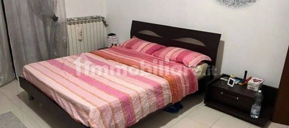 2 chambres Appartement à Oleggio, Italy No. 170491 3