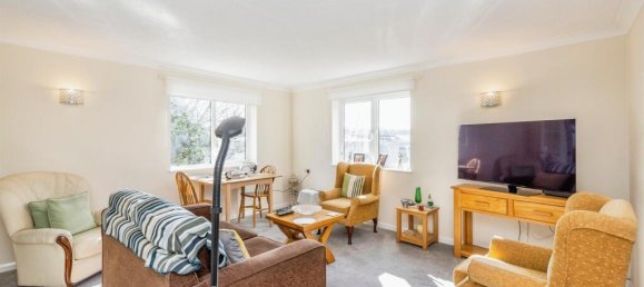 2 bedrooms House in Watford, United Kingdom No. 6157 6