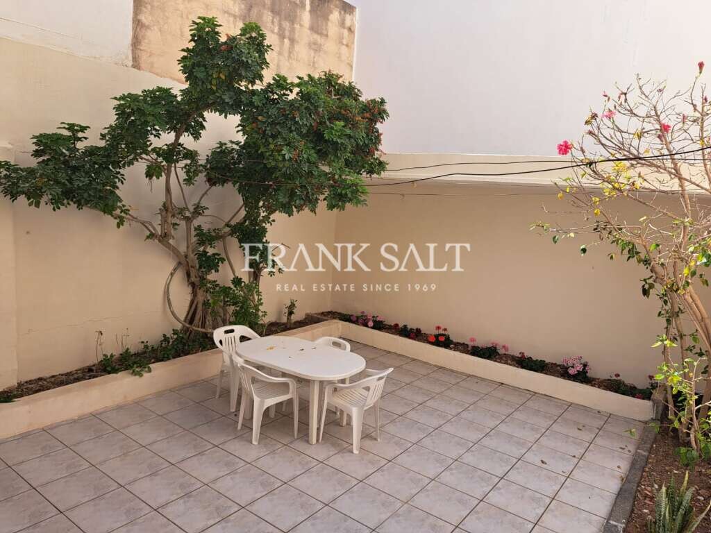 Moradia em banda T2 em Mgarr, Malta N.º 11624