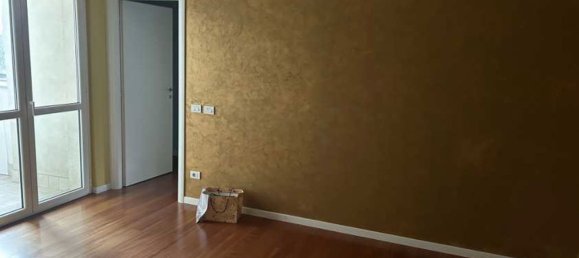 2 rooms Apartment in Garbagnate Milanese, Italy No. 6894 5