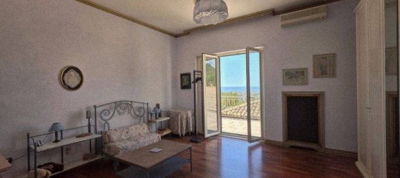 8 Schlafzimmer Villa in Salerno, Italy, Nr. 279328 15