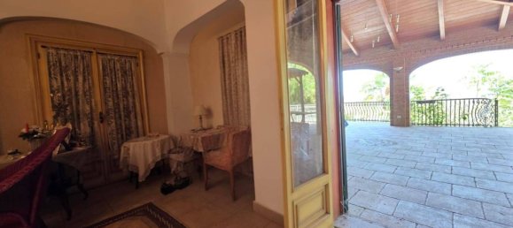 8 Schlafzimmer Villa in Salerno, Italy, Nr. 279328 5