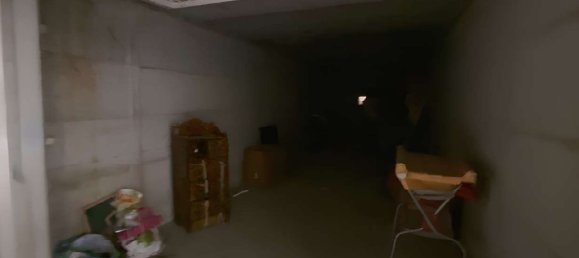 Garage à Pavia, Italy 33m² No. 364848 4