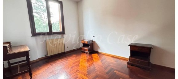 Квартира с 3 комнатами в Пессано кон Борнаго, Италия № 235463 11