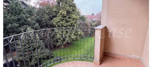 Квартира с 3 комнатами в Пессано кон Борнаго, Италия № 235463 6