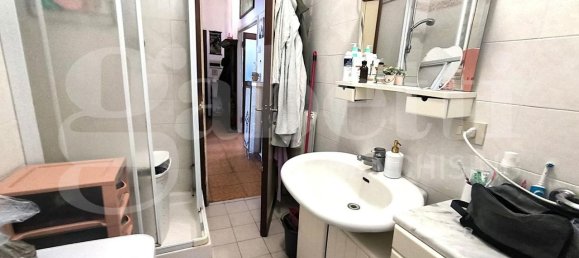 4-salle Appartement à Follonica, Italy No. 12869 4