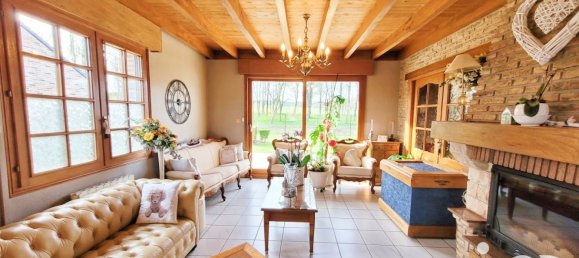 Casa de 4 dormitorios en Renty, France No. 77500 2