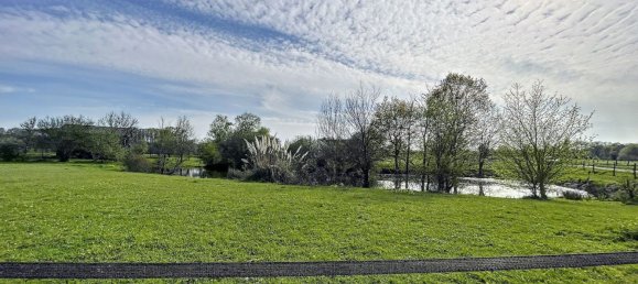 Casa de 5 dormitorios en Chateau-la-Valliere, France No. 54114 7