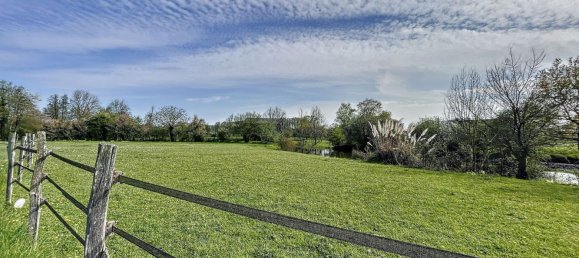 Casa de 5 dormitorios en Chateau-la-Valliere, France No. 54114 4