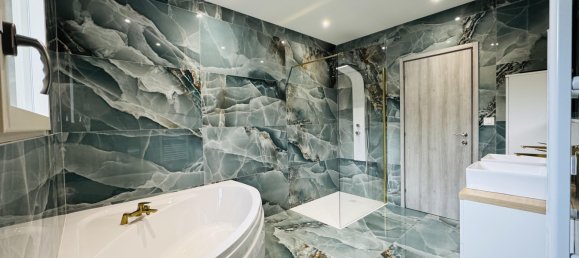 3 bedrooms Villa in Briennon, France No. 206669 23