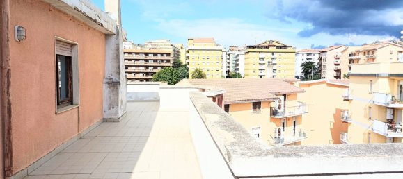 7-salle Penthouse à Sassari, Italy No. 48537 36