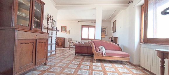 7-salle Penthouse à Sassari, Italy No. 48537 11
