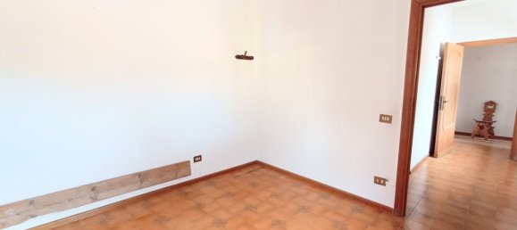7-salle Penthouse à Sassari, Italy No. 48537 28