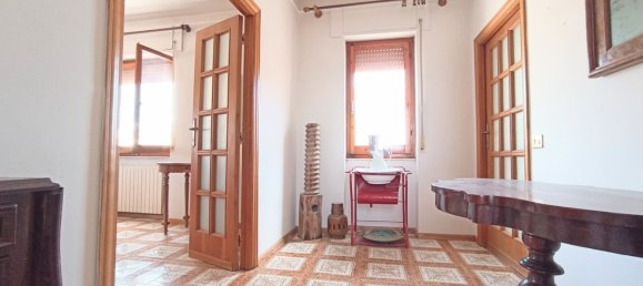 7-salle Penthouse à Sassari, Italy No. 48537 8