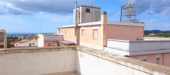 7-salle Penthouse à Sassari, Italy No. 48537 40
