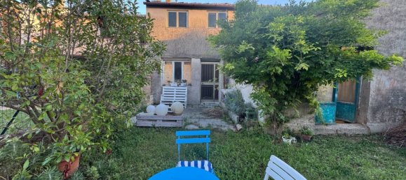 8 bedrooms House in Morrovalle, Italy No. 336718 2