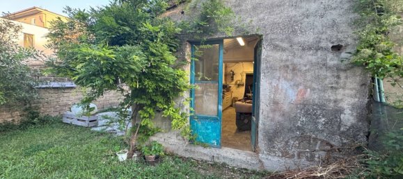 8 bedrooms House in Morrovalle, Italy No. 336718 10