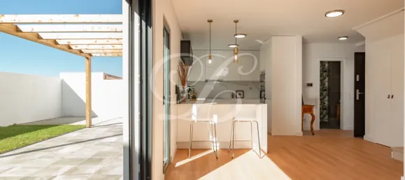 3 bedrooms House in Cascais, Portugal No. 94907 6