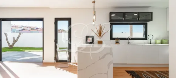 3 bedrooms House in Cascais, Portugal No. 94907 9