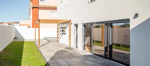 3 bedrooms House in Cascais, Portugal No. 94907 33