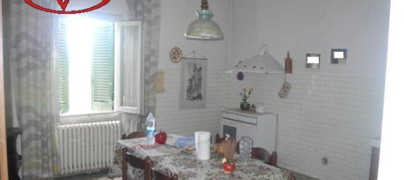 6غرفة شقة في Terranuova Bracciolini, Italy رقم 224622 4