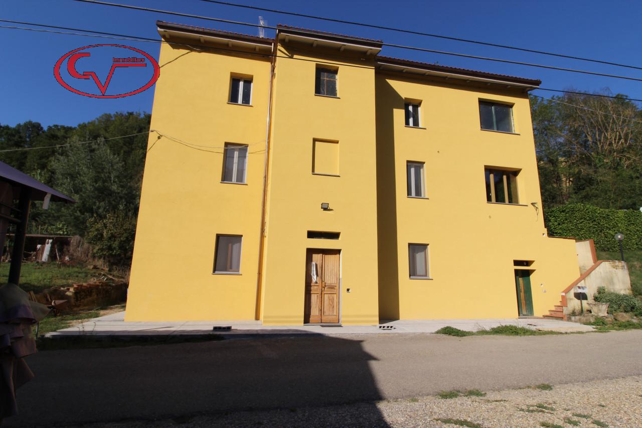 6غرفة شقة في Terranuova Bracciolini, Italy رقم 224622