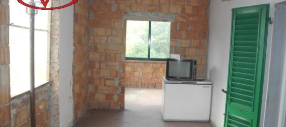 6غرفة شقة في Terranuova Bracciolini, Italy رقم 224622 13