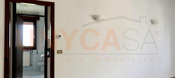 2 rooms Apartment in Mestrino, Italy No. 12860 3