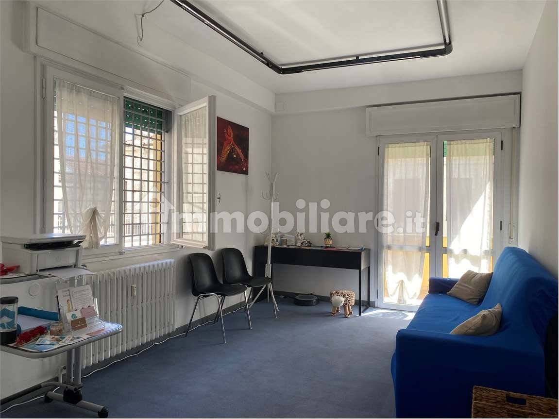 4 rooms Office in Venice, Italy No. 365218