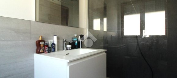 3 bedrooms Apartment in Vicenza, Italy No. 347431 10