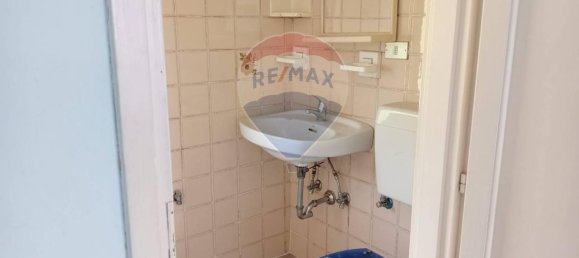 Дом с 6 комнатами в Поньо, Италия № 128703 11